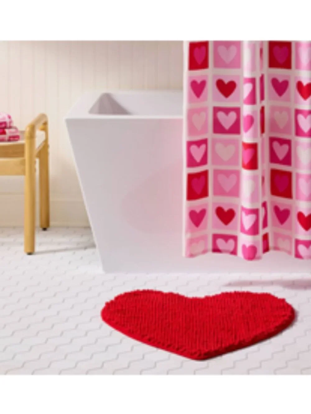 *NEW Room Essentials Bright Red Heart-Shaped Chenille 24
